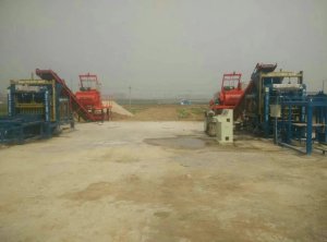 水泥磚機(jī)客戶現(xiàn)場案例二